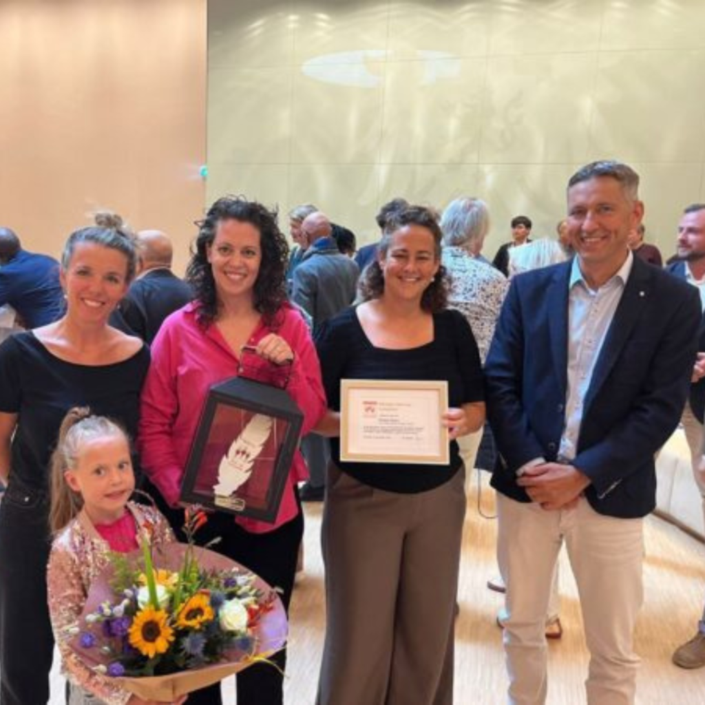 Compassiepluim 2024 ging naar Project Heem