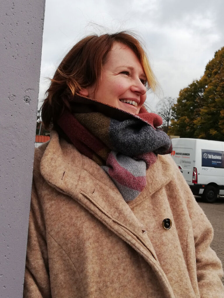 Margriet Bosman van de Voedselbank Nijmegen winnaar Compassiepluim 2023